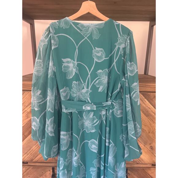 New Hutch Robyn Wrap Dress Long Sleeve V-neck Midi Teal and White Floral Large - Picture 10 of 12